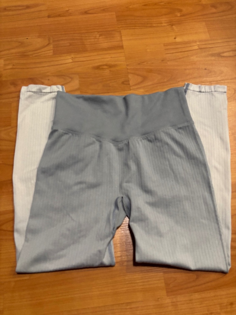 Pink Active Ombre grey leggings ribbed size Medium